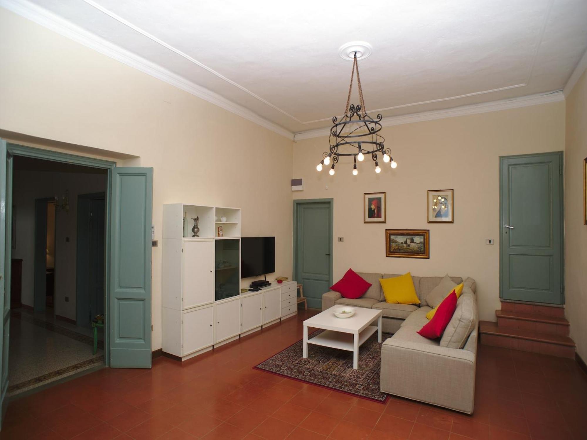 Holiday home Lovely In With Hill View *