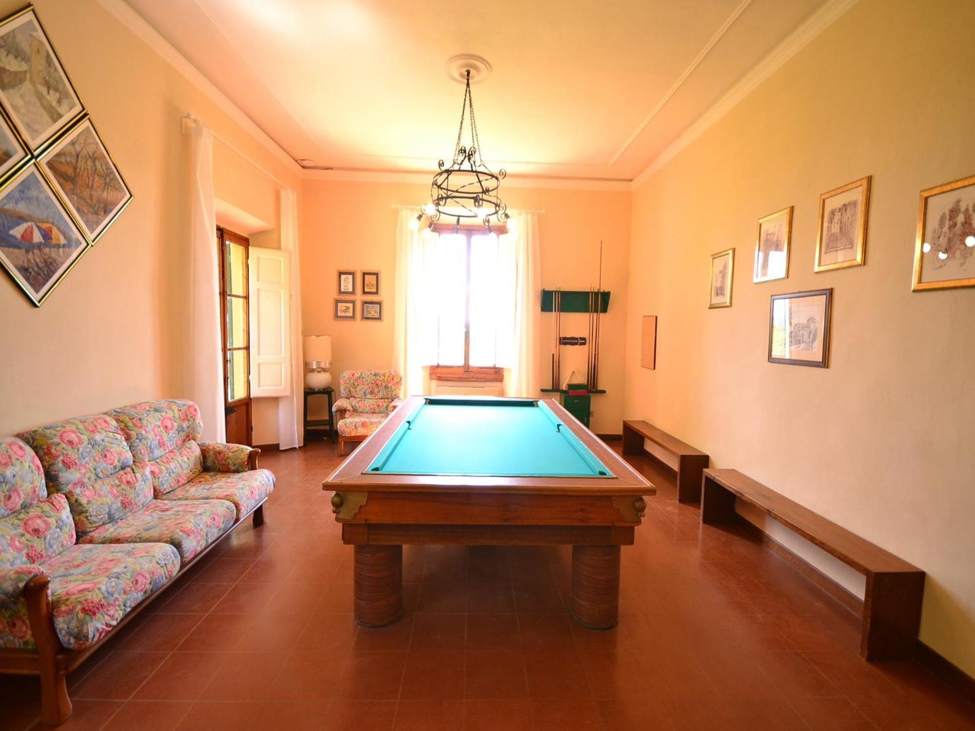 Holiday home Lovely In With Hill View Montefiridolfi