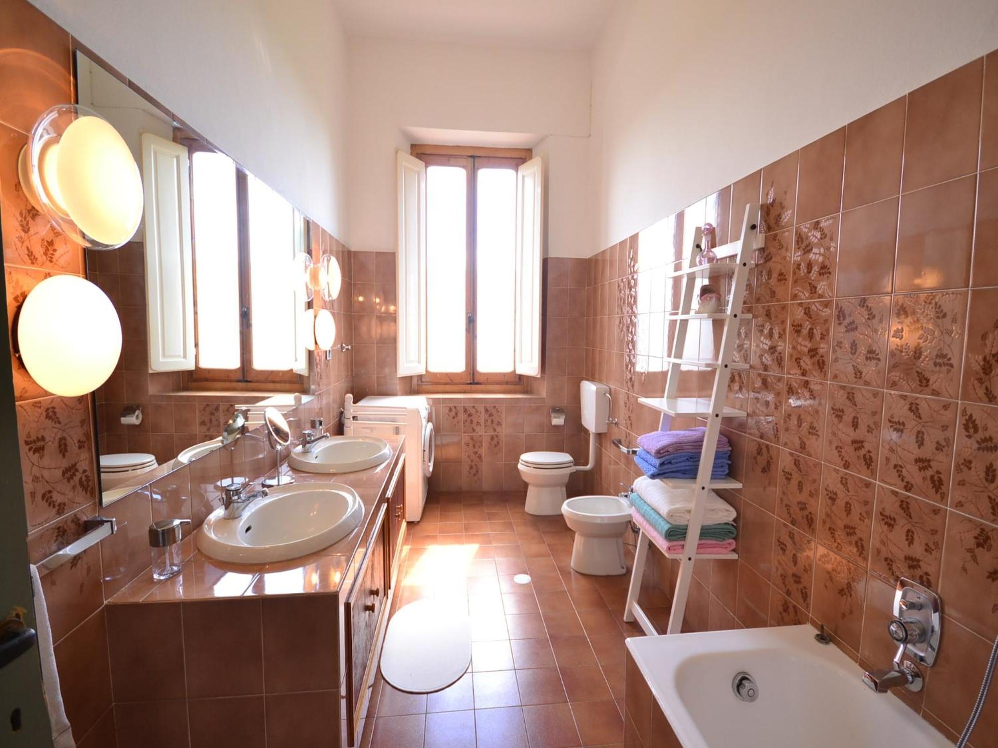 Lovely In With Hill View Holiday home