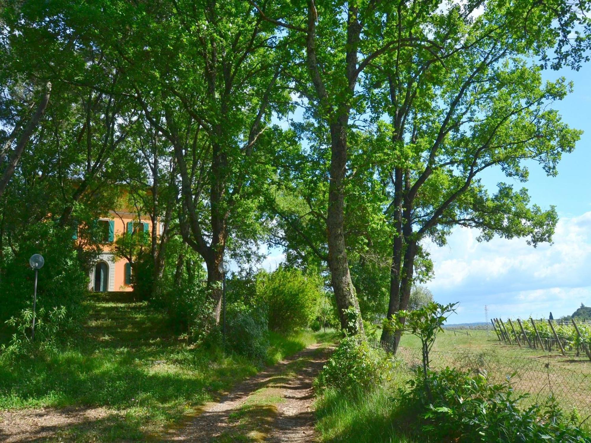 Holiday home Lovely In With Hill View *